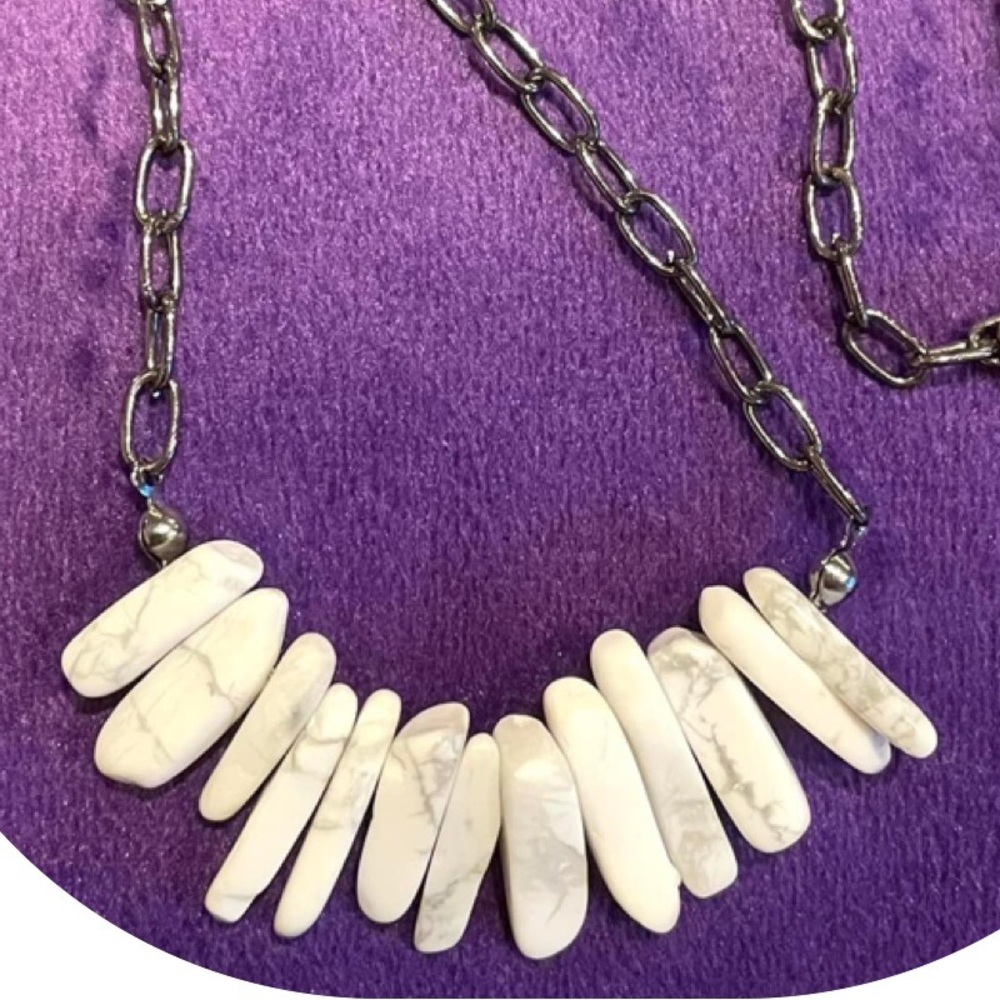 Statement Necklace - Picture 2 of 2